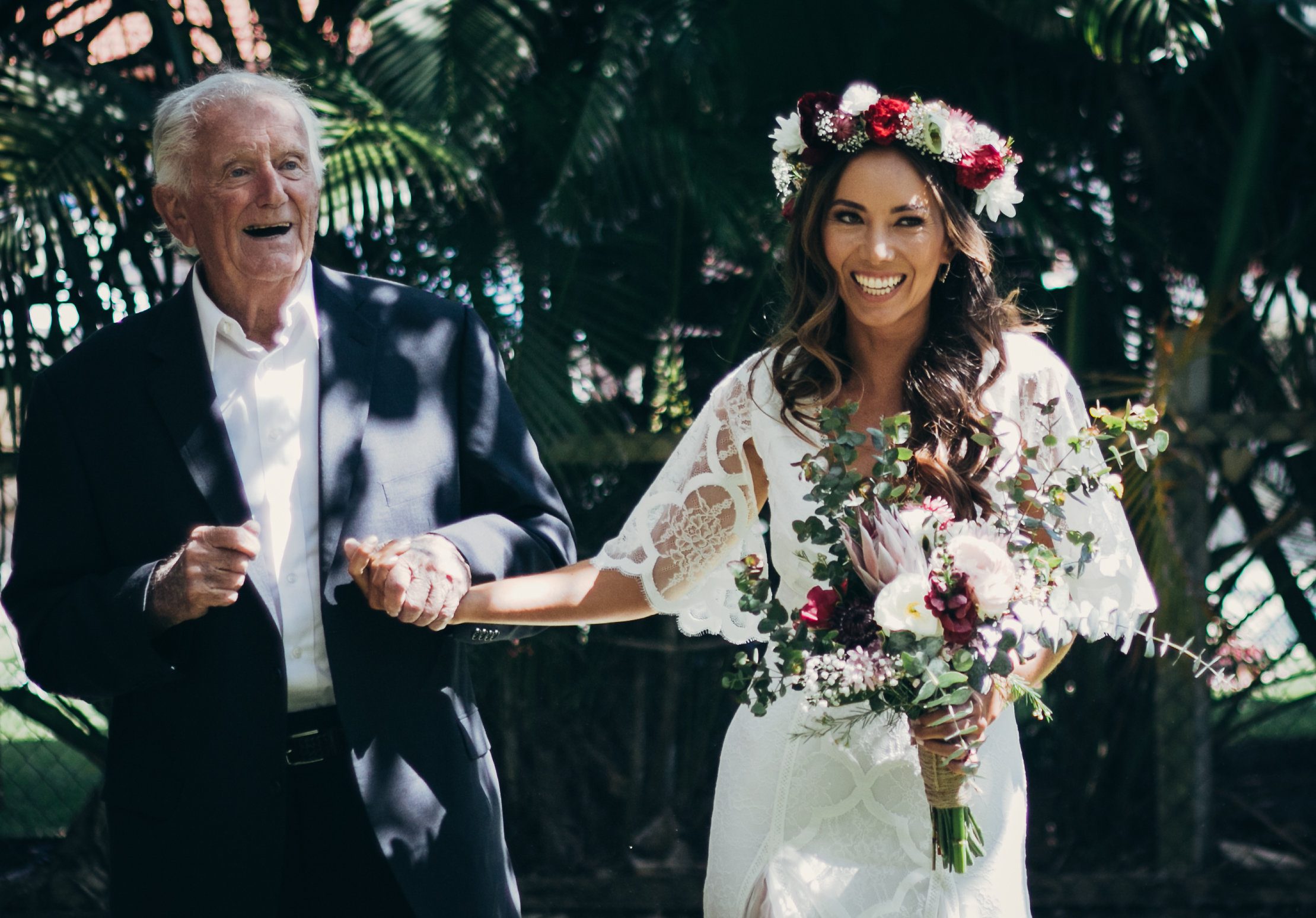 daytime wedding, lunchtime wedding, tipi hire, large marquee hire, tipi wedding, gold coast wedding